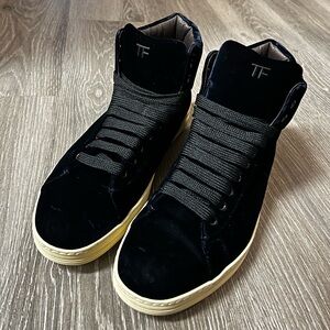 Tom Forc Navy Velvet High-Top Sneakers